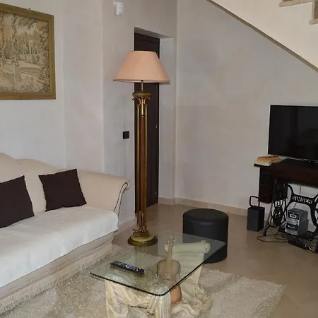 Holiday home La Reggia Dell'etna Zafferana Etnea