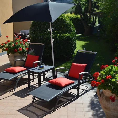 La Reggia Dell'etna زافيرانا إتنيا